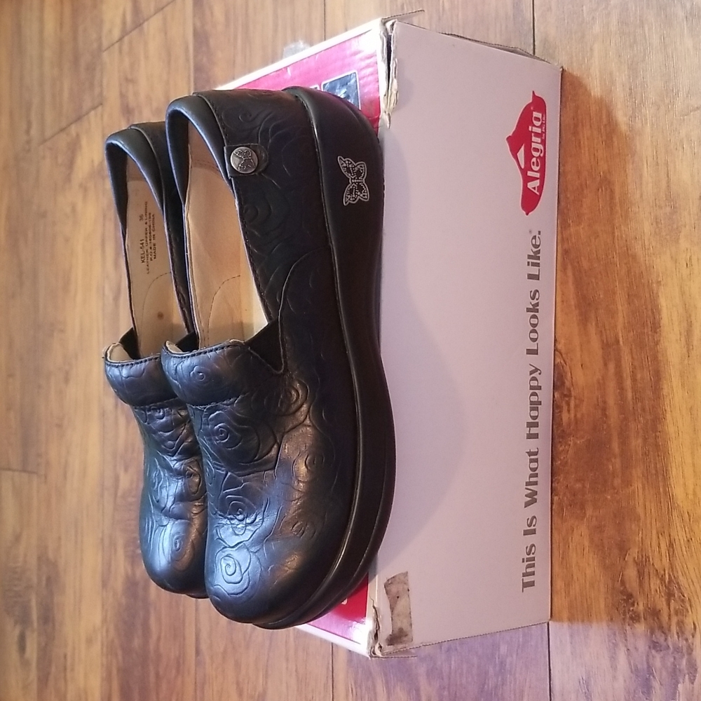Alegria Debra Embossed Rose Shoes